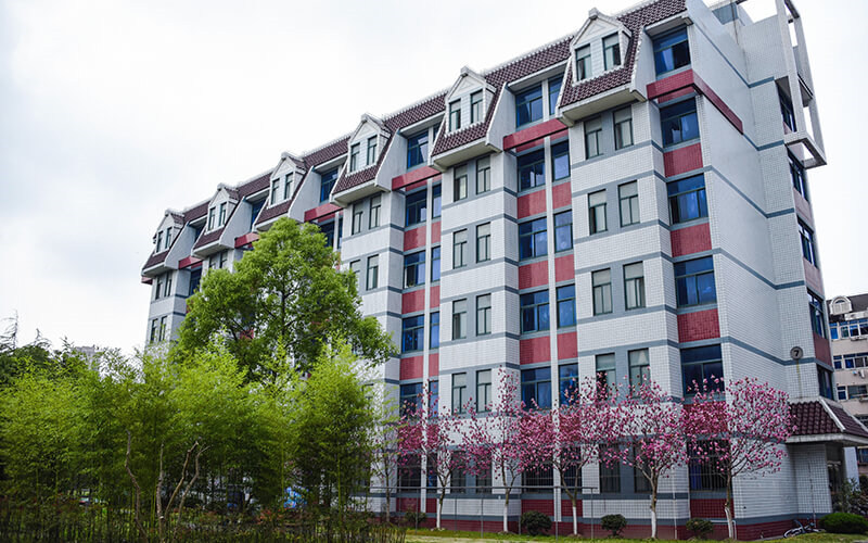 学院建筑
