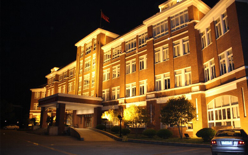 学院夜景