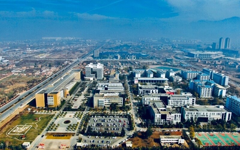 校园全景