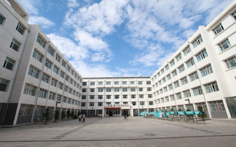 学院建筑