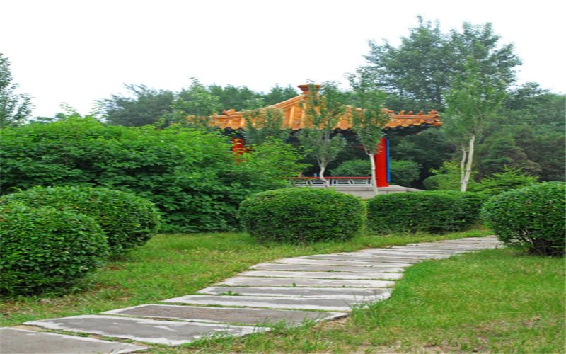 校园凉亭