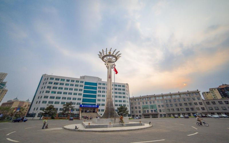 学院中心