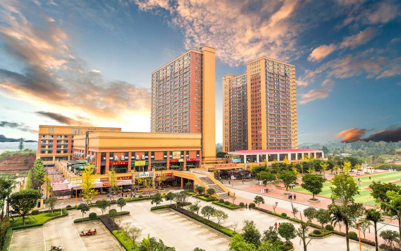 四川希望汽车职业学院首页