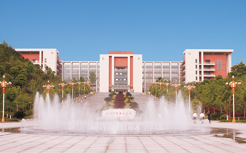 校园喷泉