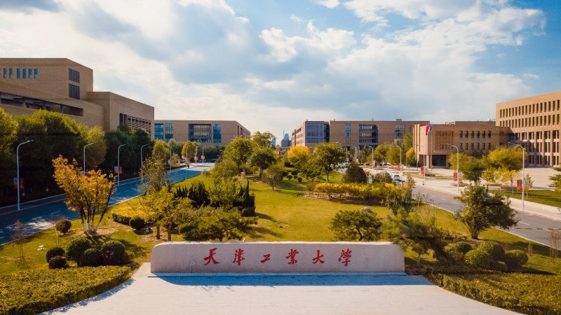 俯瞰校园
