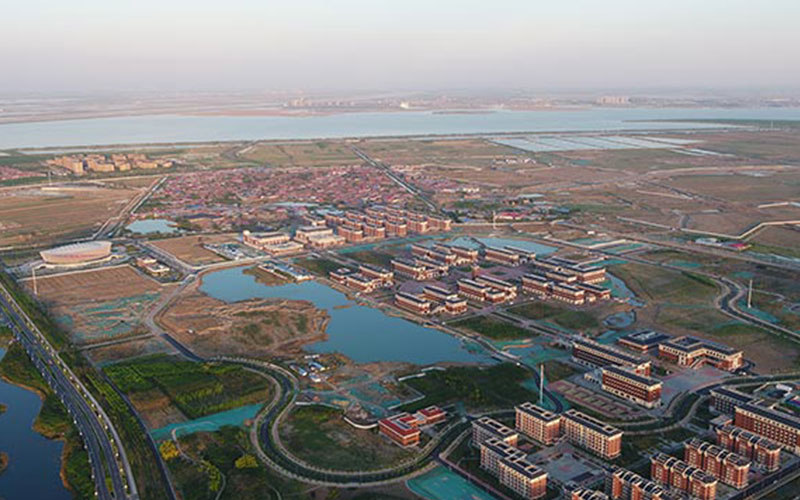 俯瞰校园