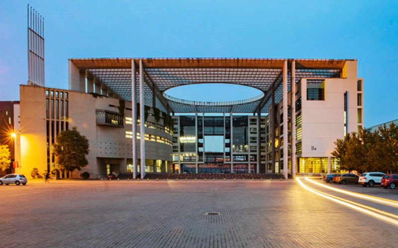 天津财经大学首页