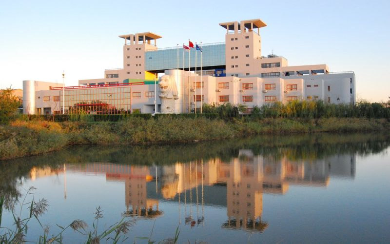 天津商业大学宝德学院首页