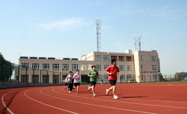 学院跑道