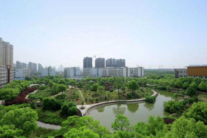 学院俯视图