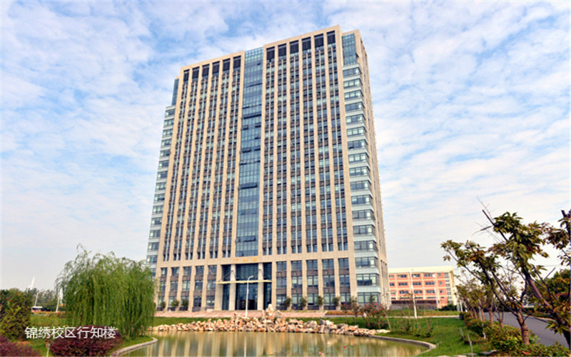 学院建筑