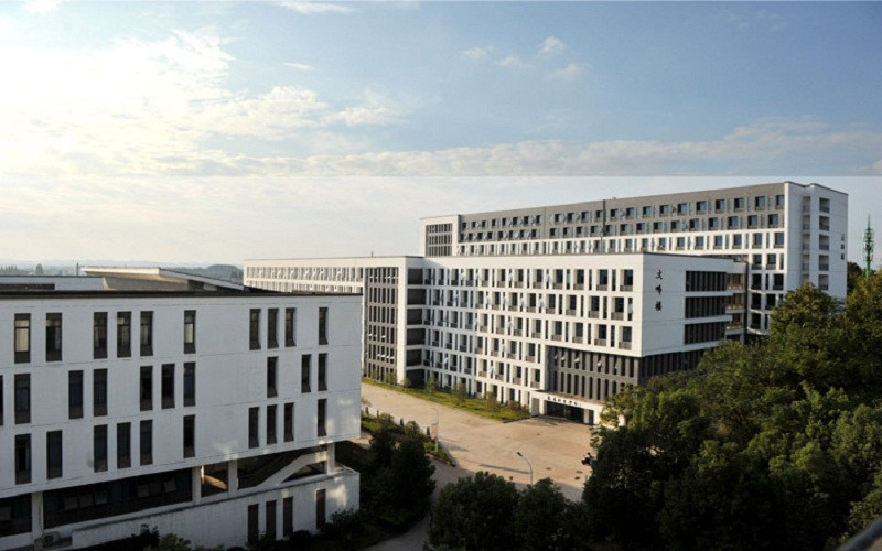 俯瞰学院