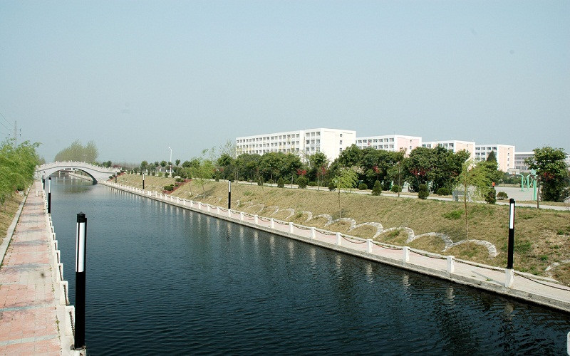 水上学院