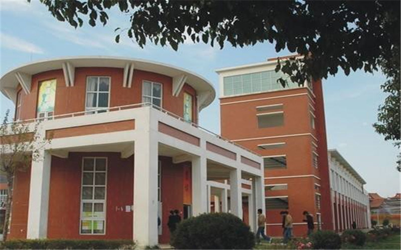 学院建筑