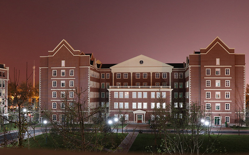学院夜景
