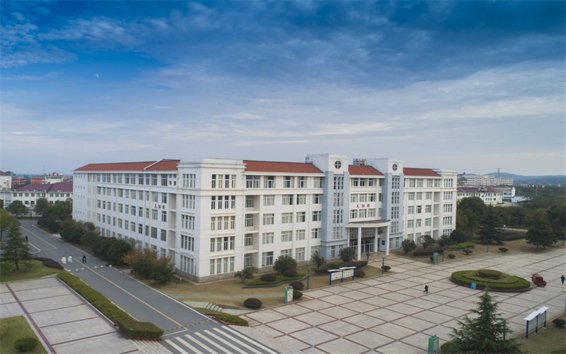 学院建筑