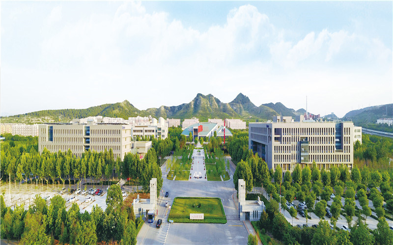 俯瞰校园