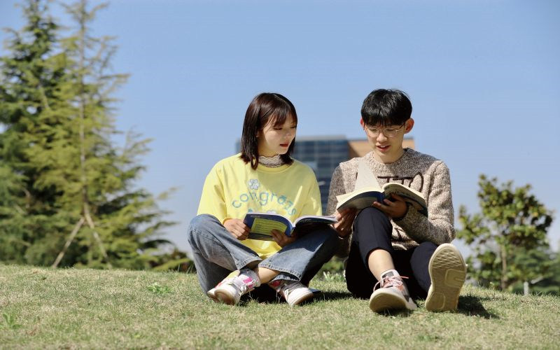 青岛城市学院首页