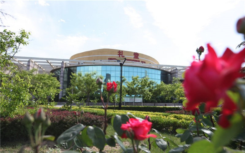 院校礼堂