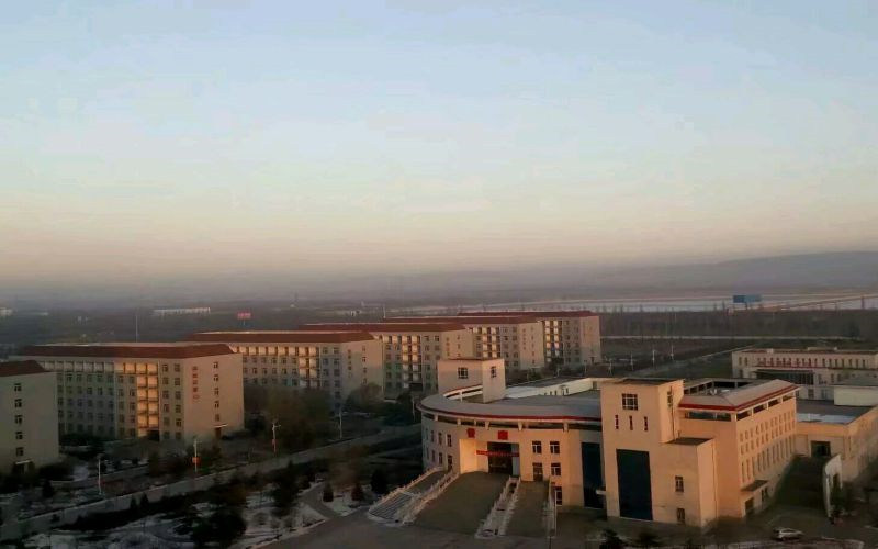 俯瞰校园