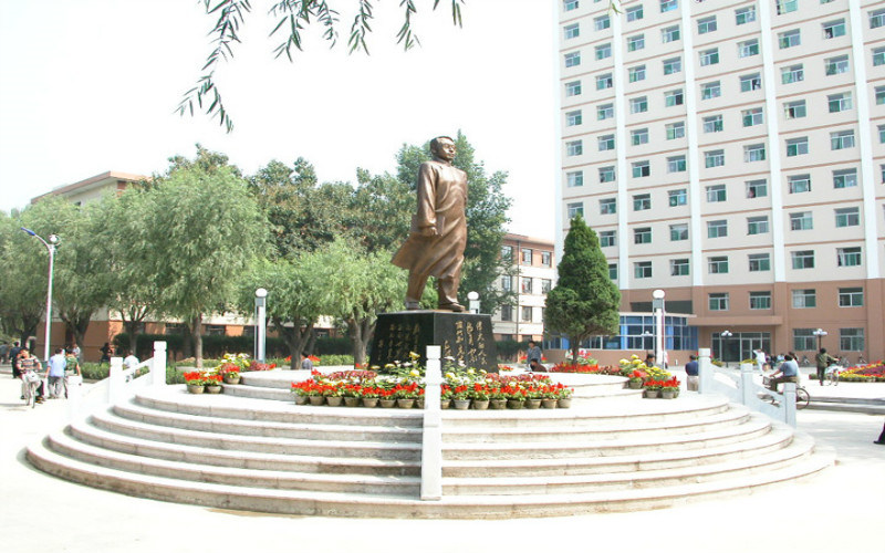 学院中心