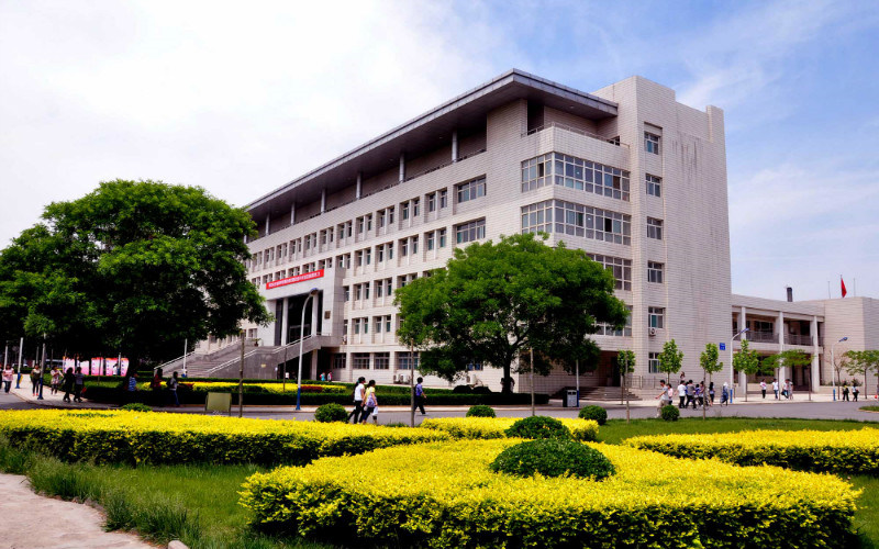 学院建筑