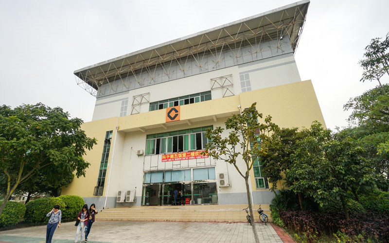 学院建筑