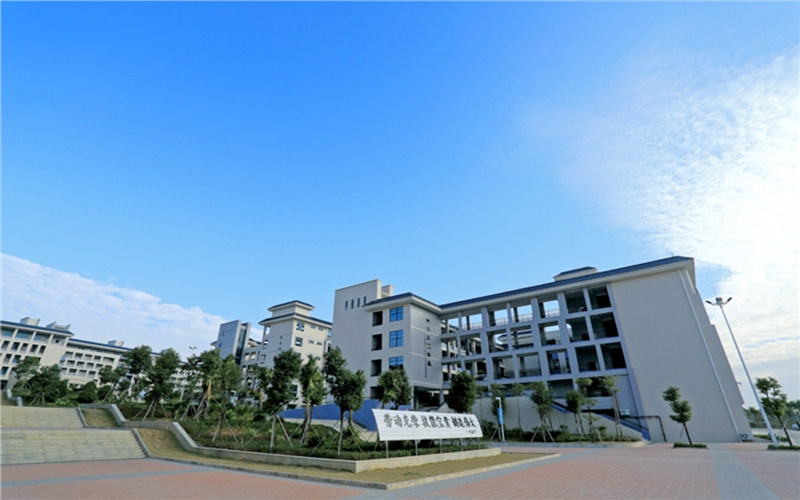 惠州城市职业学院首页