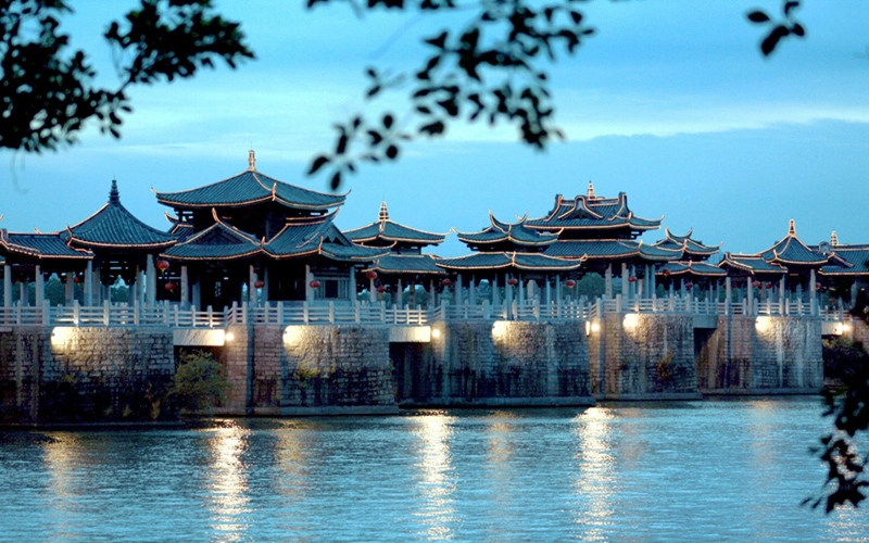 水上校园
