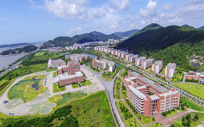 俯瞰学院