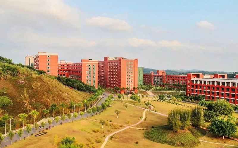 俯瞰学院