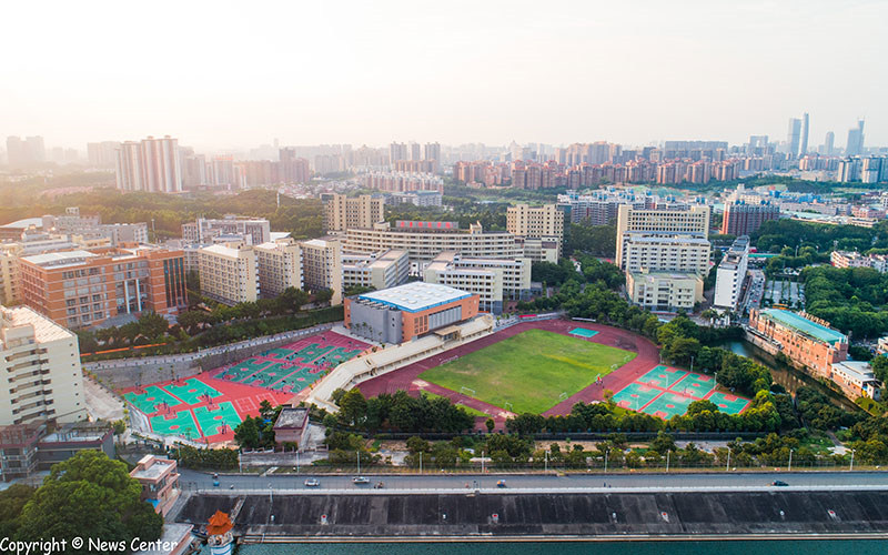 学院俯视图