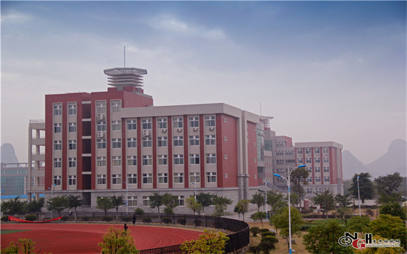 学院建筑