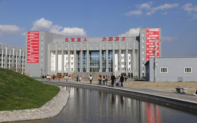 水上校园
