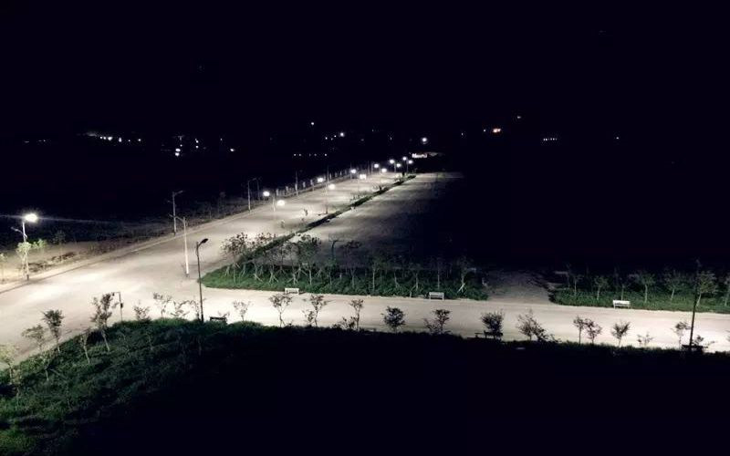 校园夜景