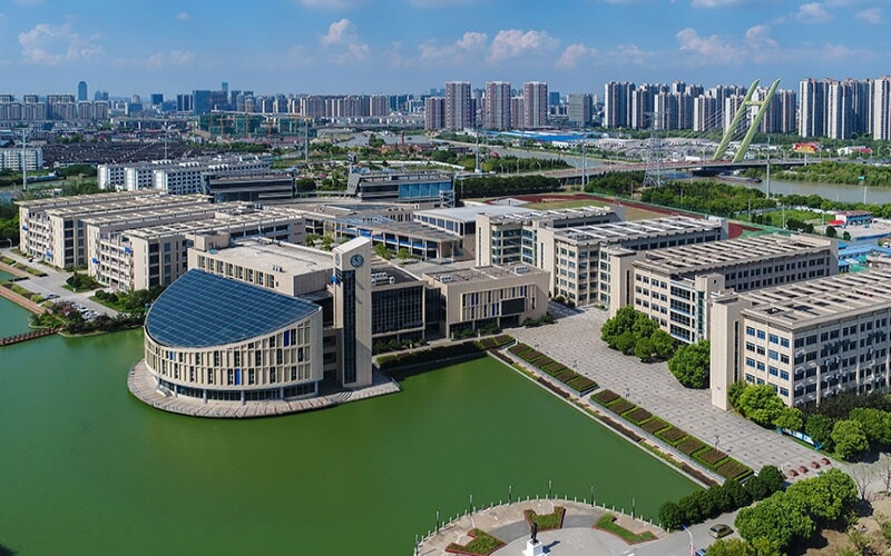 俯瞰校园