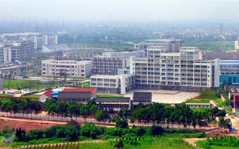 俯瞰校园