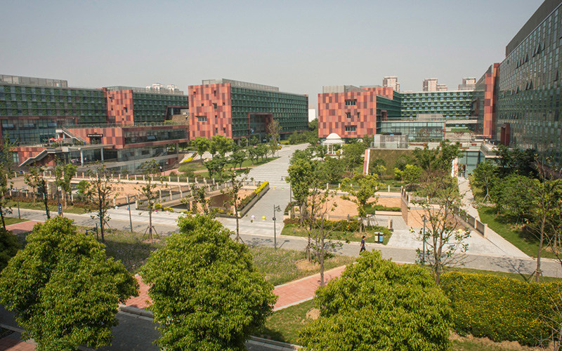 俯瞰校园