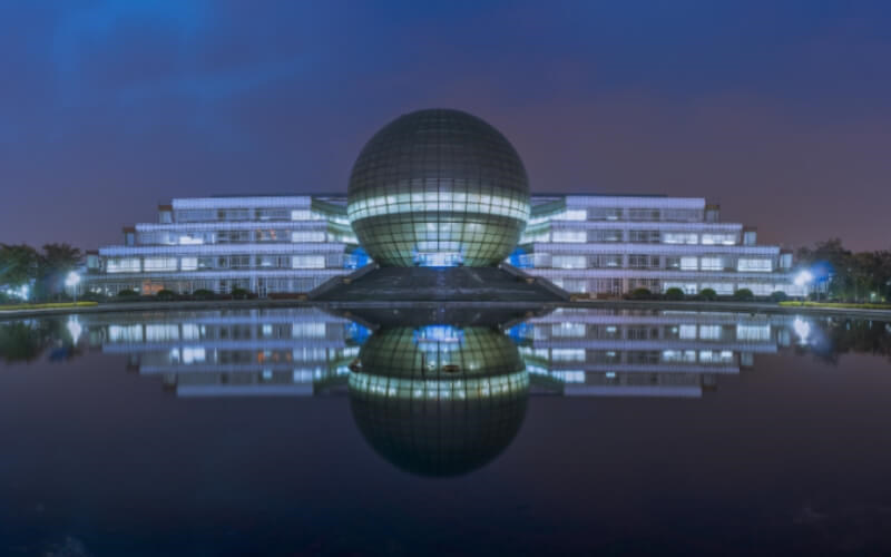 校园夜景