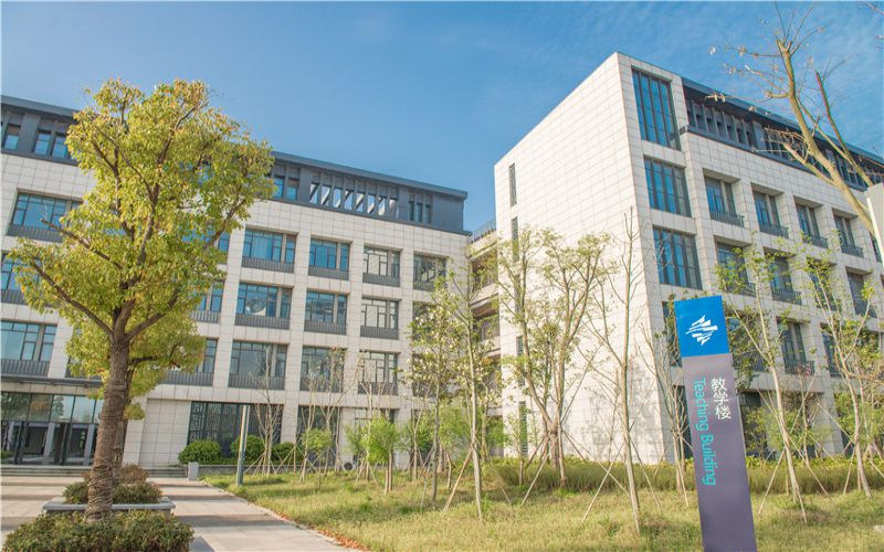 学院建筑