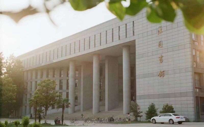 学院大楼