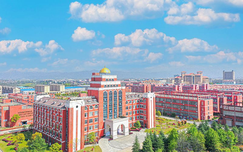 俯瞰校园