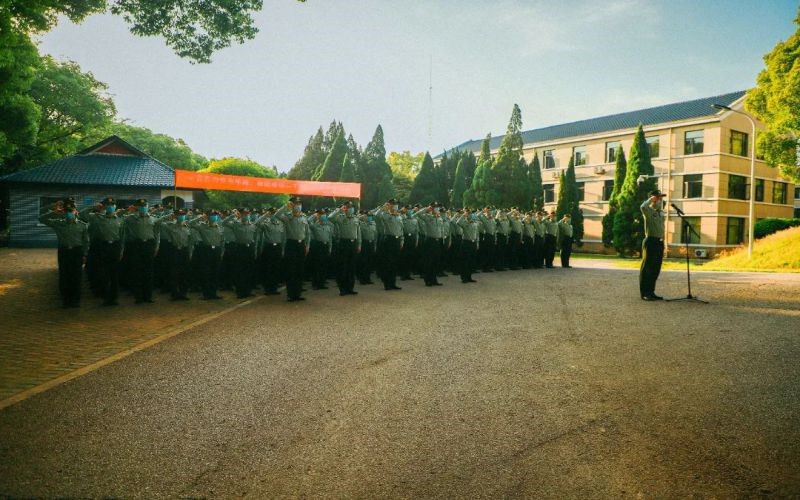 中国人民解放军陆军步兵学院首页