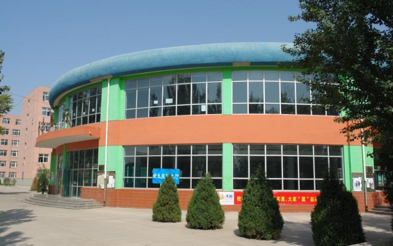 学生餐厅