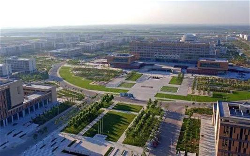 俯瞰校园
