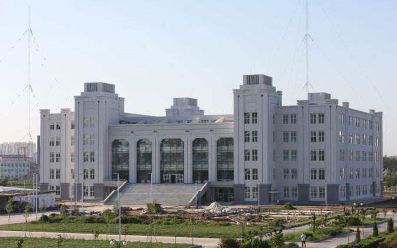 俯瞰校园