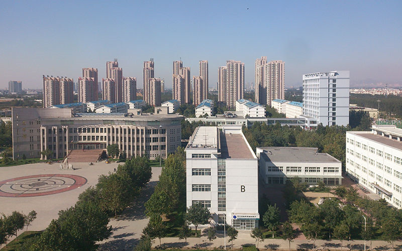 俯瞰校园