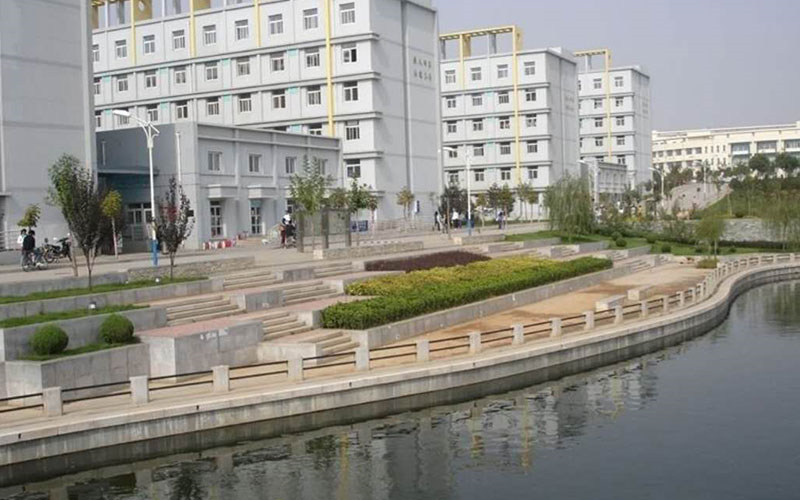 水上校园