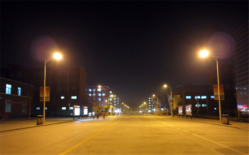 校园夜景