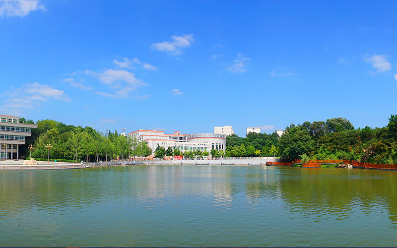 水上校园